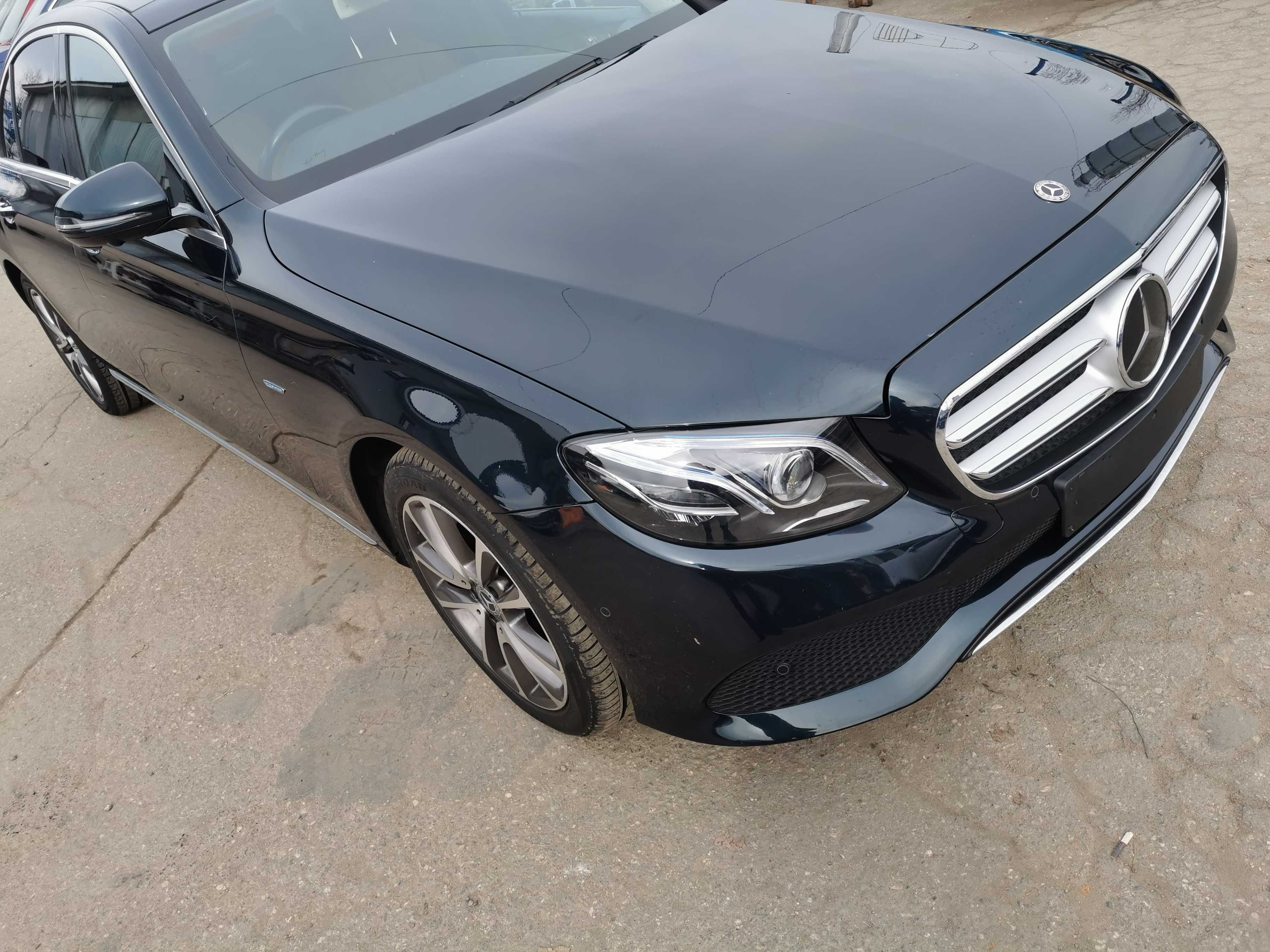 Dezmembrez Mercedes E Class W213/Bara Fata/Capota/Far/Aripa/Stop/Haion