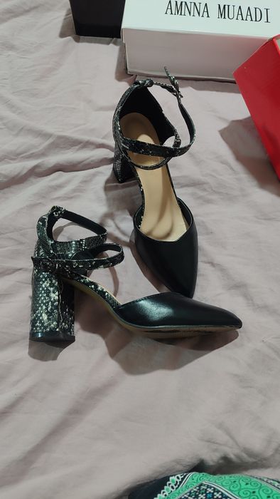 Туфли на высоких каблуках Labutin