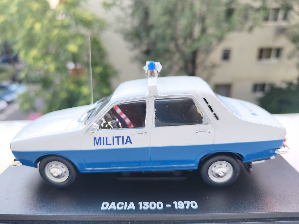 Macheta Dacia 1300 ,, Miliția,, cu lumini funcționale