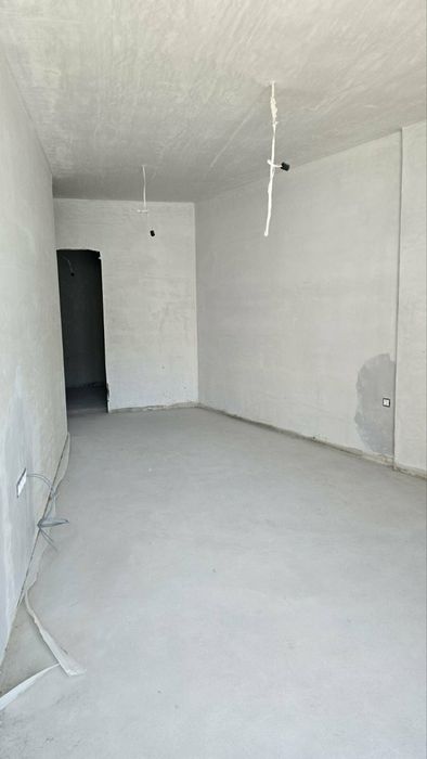 Просторен тристаен апартамент в Гоце Делчев с АКТ 16!