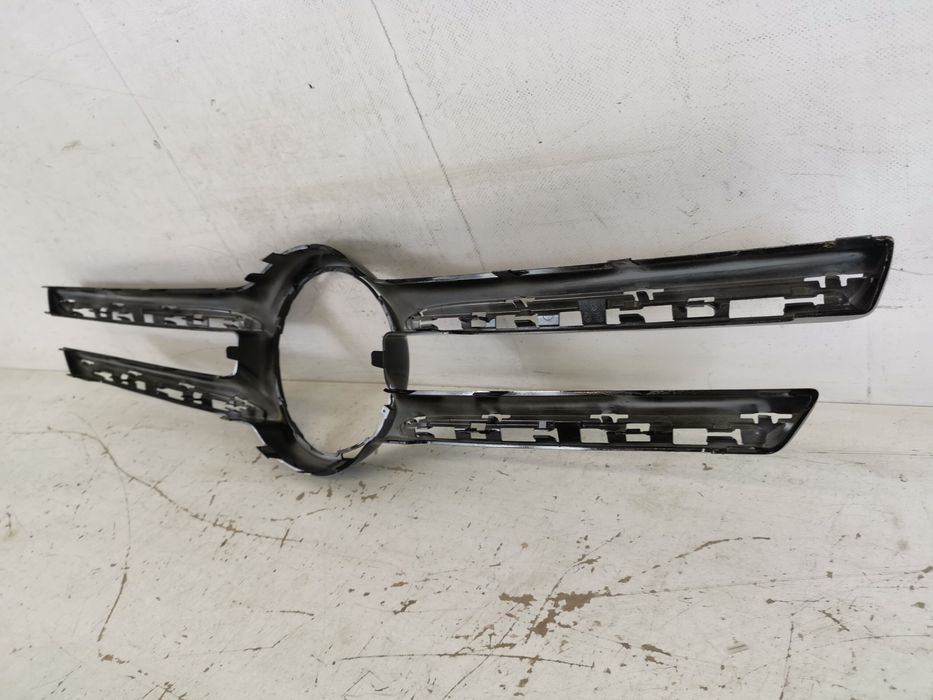 Централна решетка Мерцедес-Бенц / Mercedes-Benz E-Class W213 Оригиналн