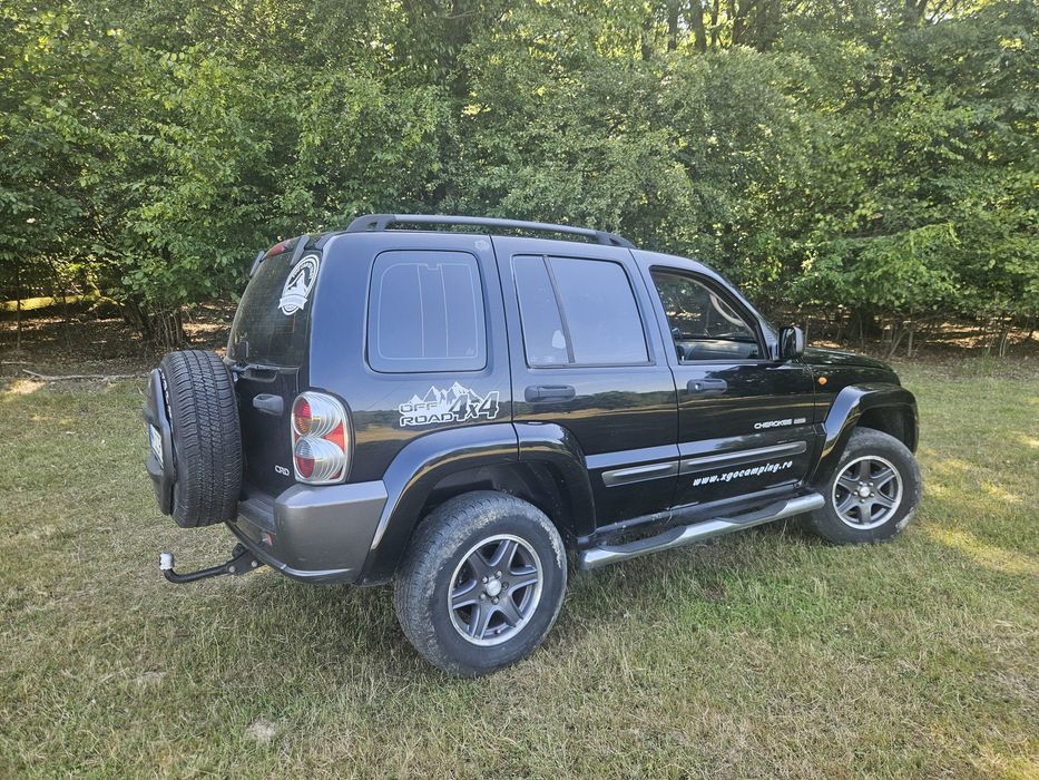 Jeep cherokee inaltat off road