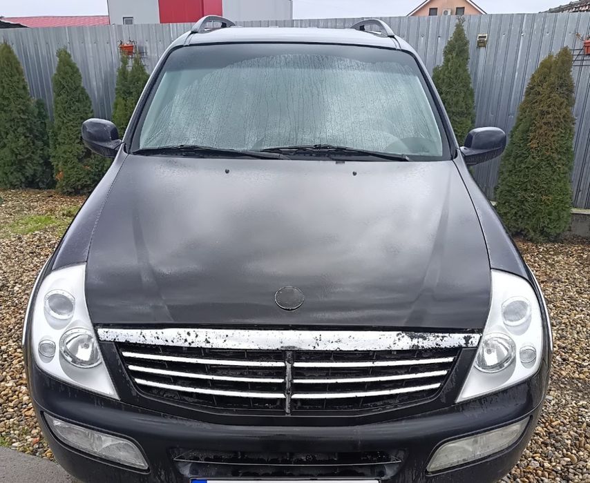 Ssangyong Rexton  2.7cdi  autoutilitara