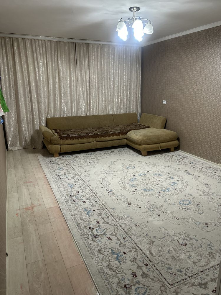 Продаем 2ком кв по ул. Ломоносова2