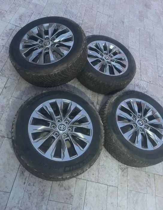 шина сатылады,покрышкасы ғана.