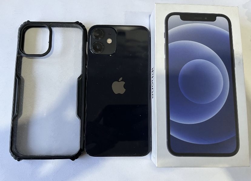 Айфон 12 mini 64gb в идеальном состоянии