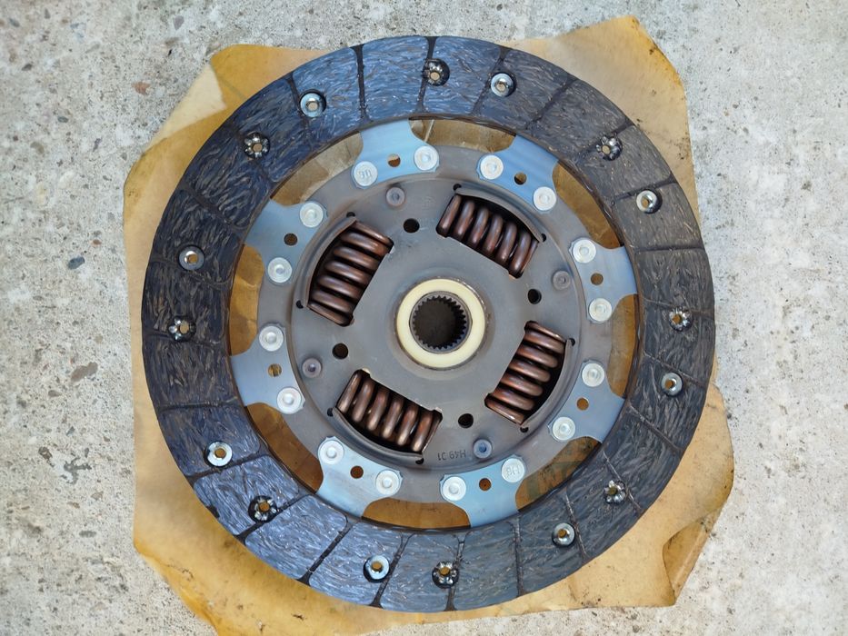 Комплект съединител