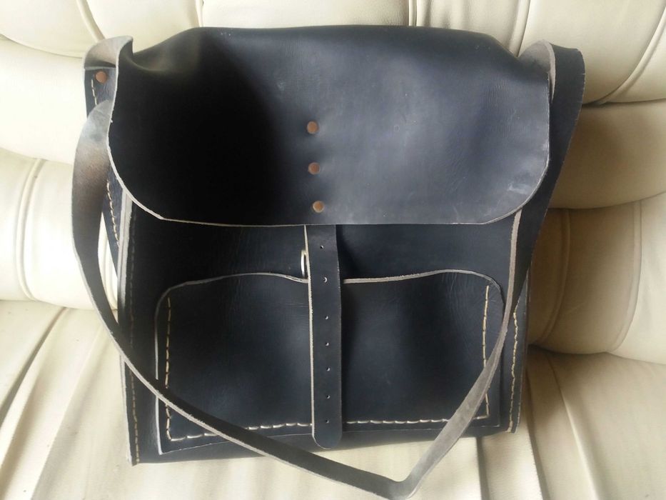 Антикварна кожена чанта