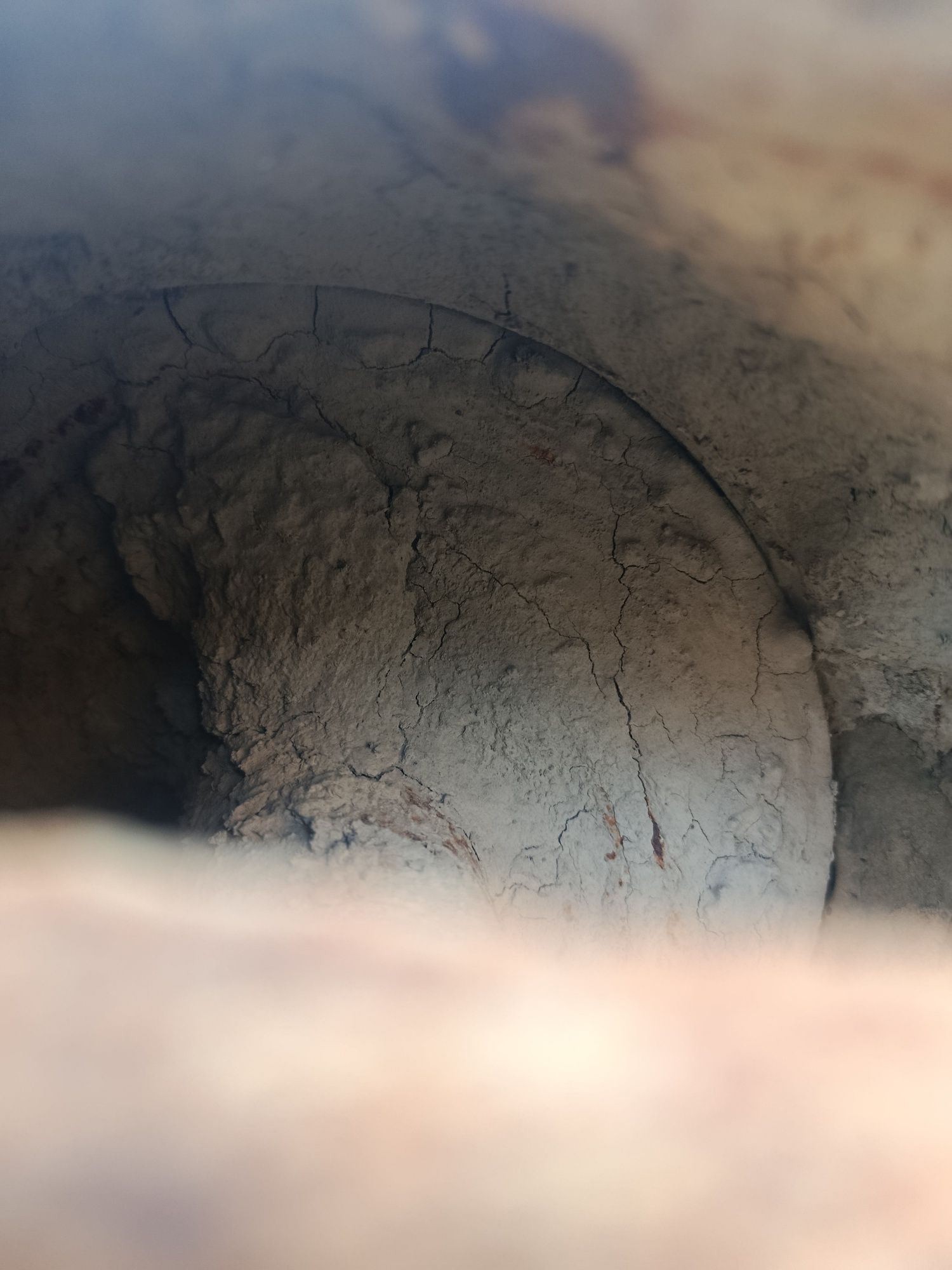 Gʻisht aparat sotiladi