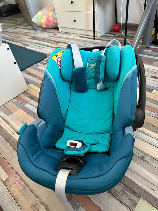 Scoică auto Cybex Aton 5 – 0-13 kg – stare foarte bună