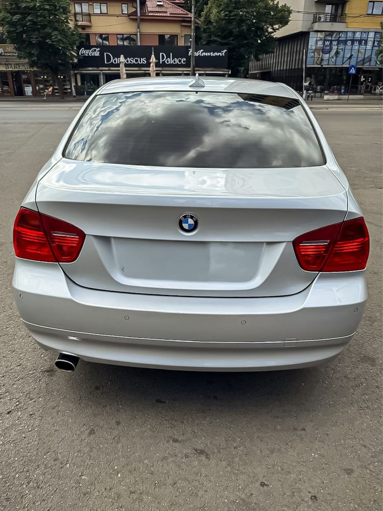 BMW Seria 3 E90 - 320i | An fabricație 2007 | 185.500 km reali