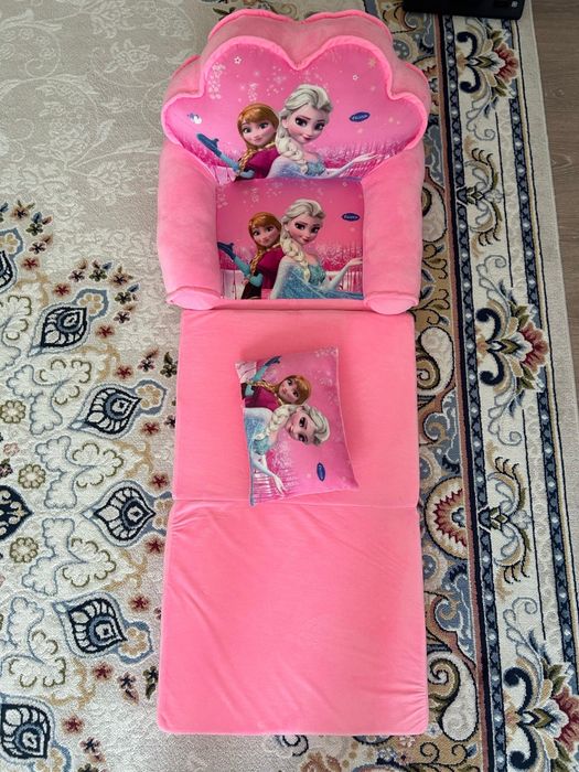 Диван игрушка Анна Эльза