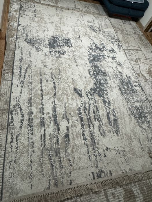 Продам ковер 2 на 3 размер