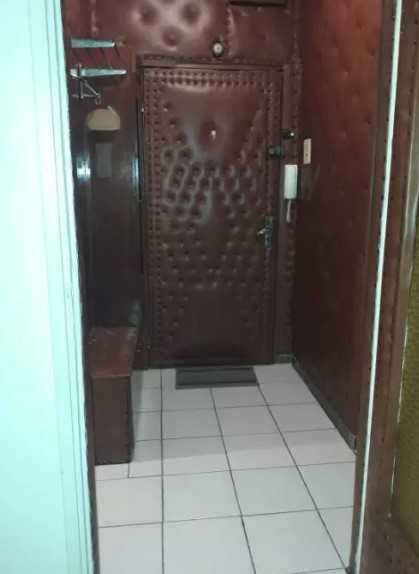 Дава се под наем Двустаен апартамент в Бургас, Славейков - 60 кв.м за 190 € - Снимка #2