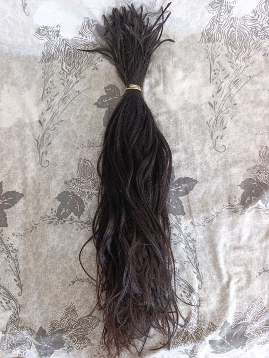 Кератинови кичури