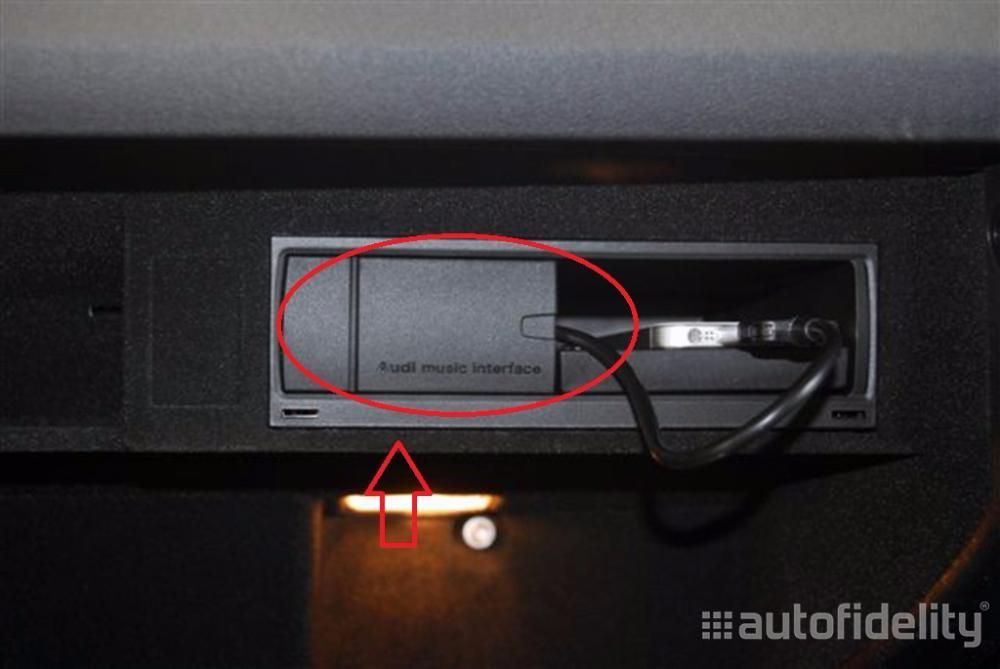 Кабел за USB audi MMI,MDI,AMI audi a6 c6,a3 8p,a4 b6/b7,a6 f4,a8,Q7,TT