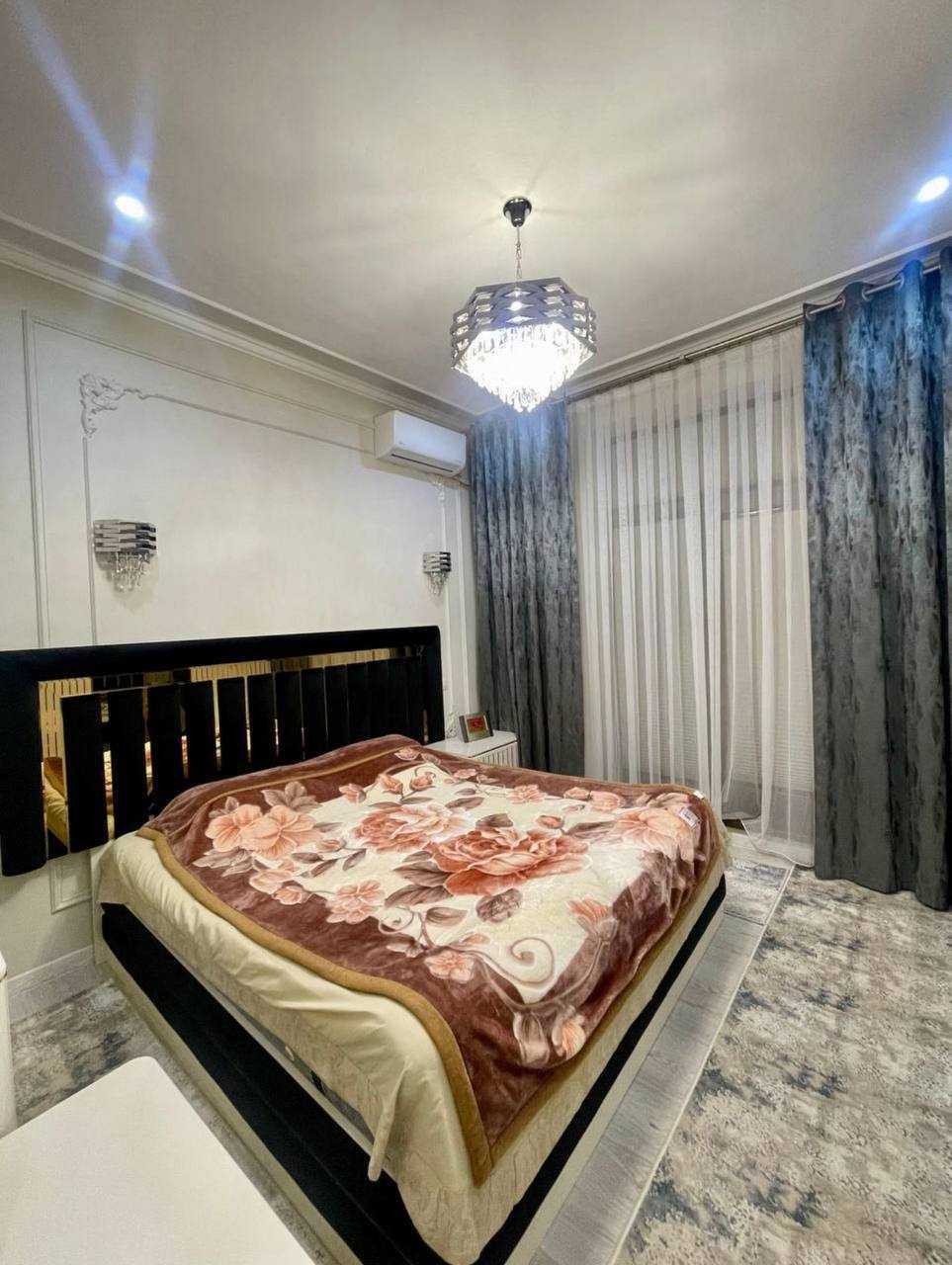 V717 ПРОДАЕТСЯ квартира Паркентский ЖК Oq Saroy 4/6/8 120м2