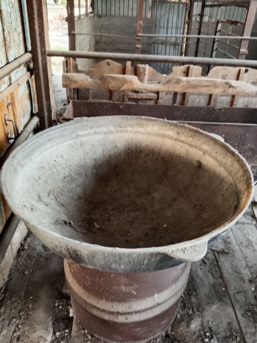 Казан с очагом продам