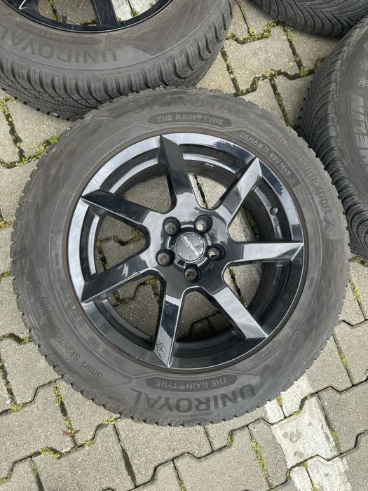 4 jante alu cu anvelope iarna tiguan 2016-2022 215/65/17 dot 2020