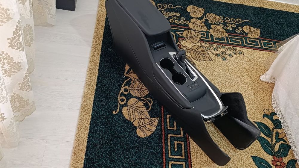 Malibu bar Nexia r3  moshinaga holati ideal sotvolib taqilmagan