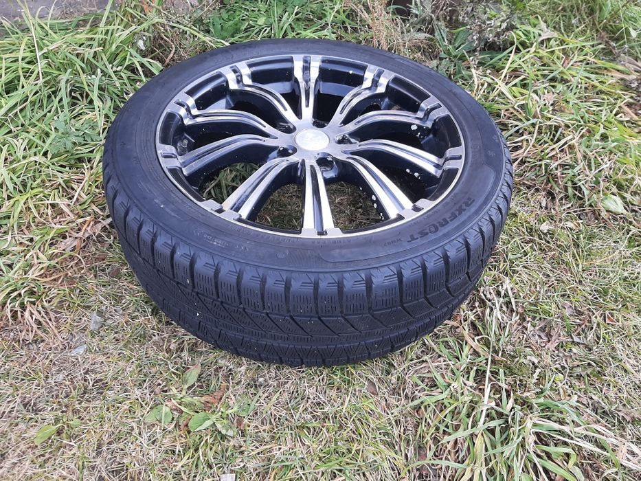 Продам диски на 18 с резиной 225/50R18 липучка, 180000 тг.