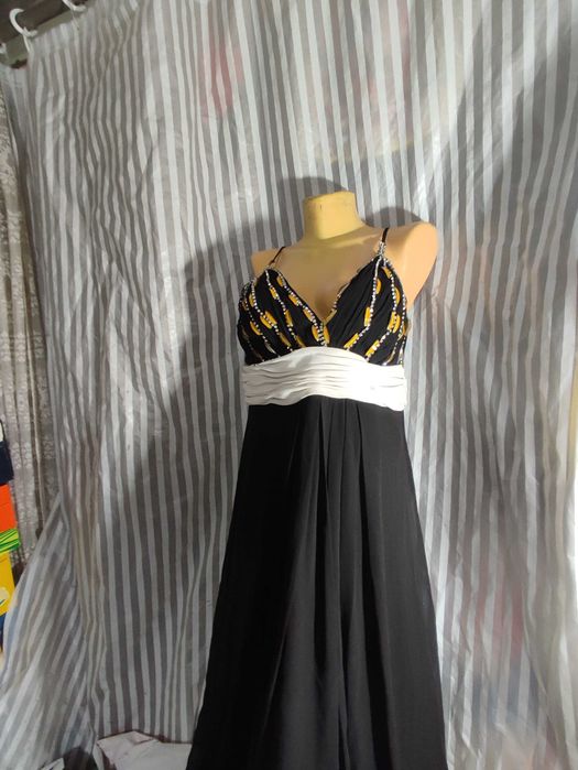 Rochie elegantă lungă,  perfectă pentru evenimente speciale