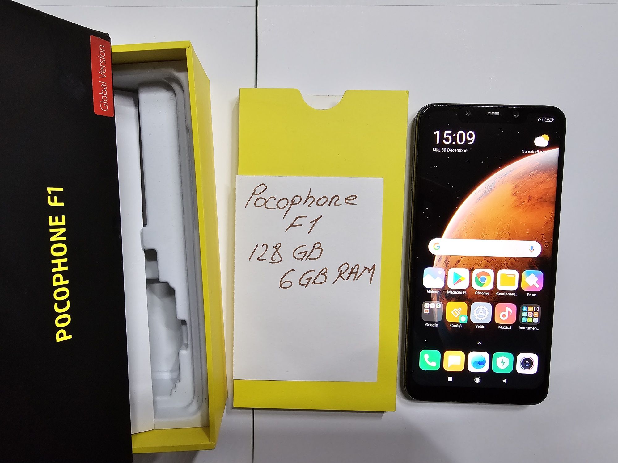 POCOPHONE F1  6GB RAM,  128GB stoc