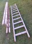 Set doua scari din lemn (simpla 1x11 trepte si dubla 2x8 trepte)