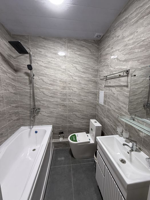 BEZ MAKLER. Uch tepa, O'rikzor arenda yengi uy odam yashamagan