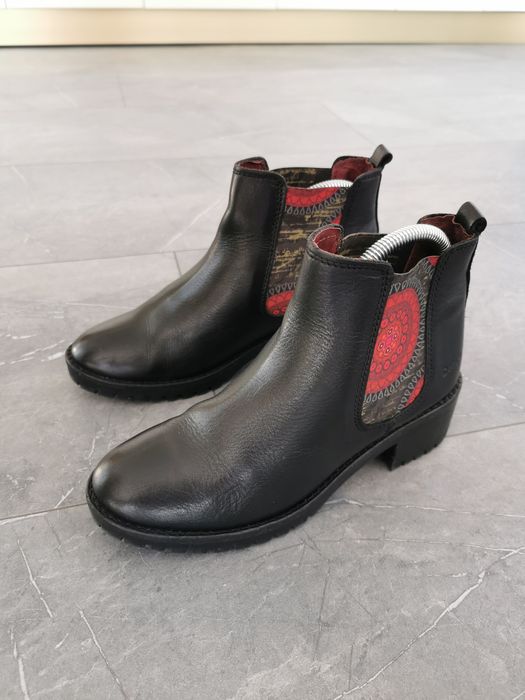 Ghete cizme piele naturala Desigual 37