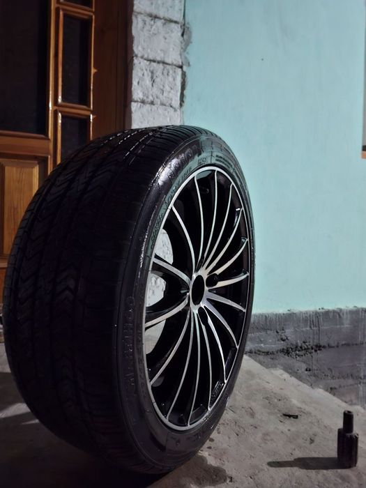 Diska 17 charmhoo balonda abmen xam bor nexiaga tushadigan diskaga