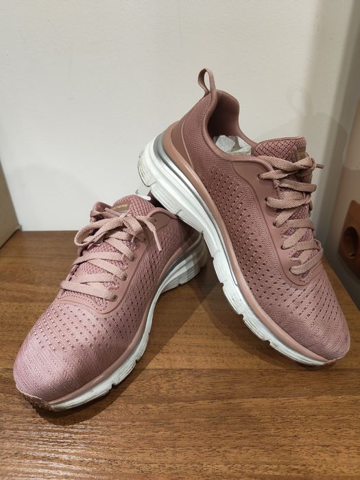 Sketchers обувки / Скетчърс