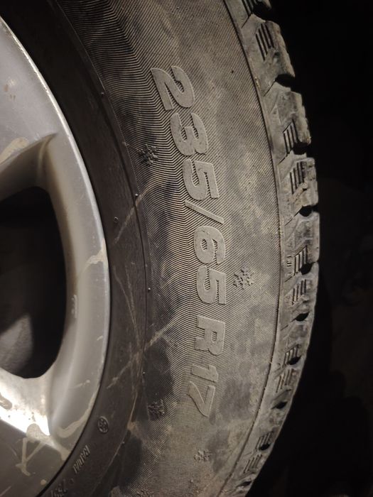 Резина липучка 235/65/R17