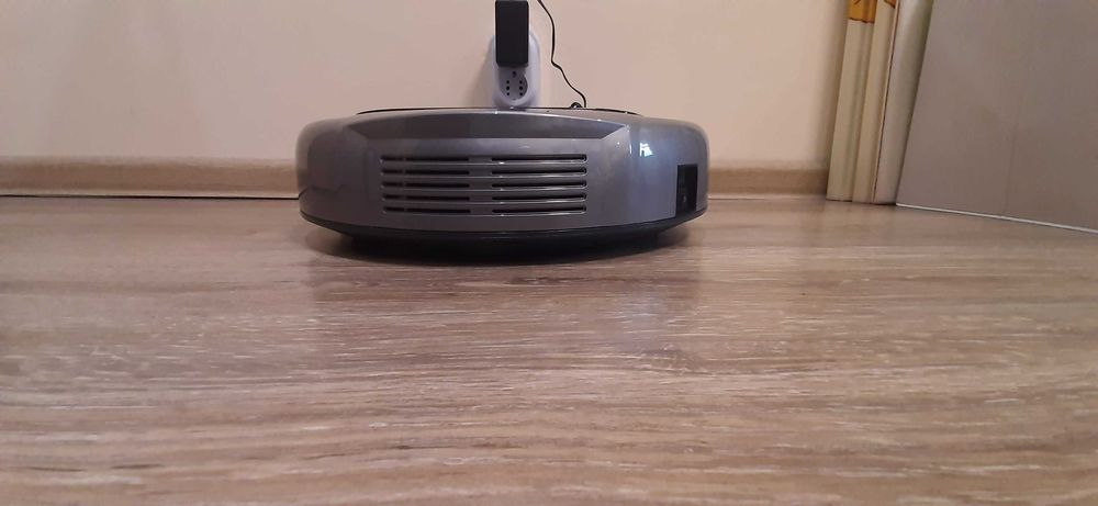 Welmax Прахосмукачка робор с 2 години гаранция