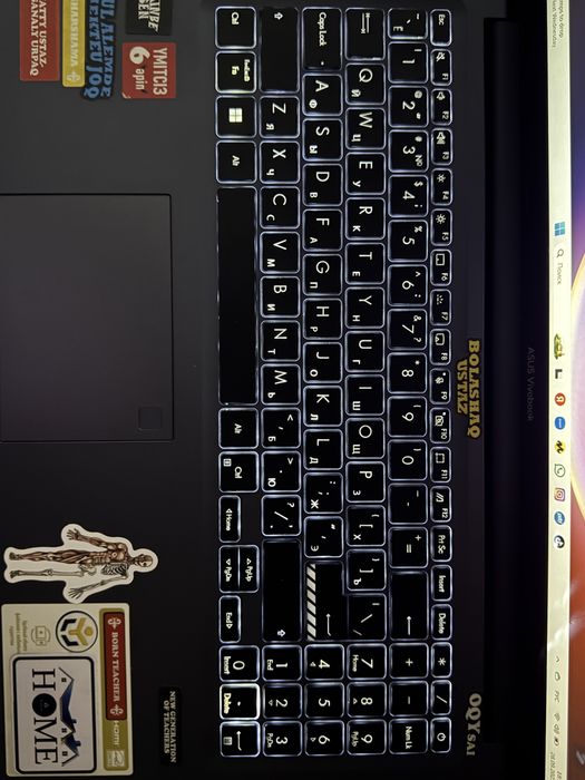Asus Vivobook Core i3