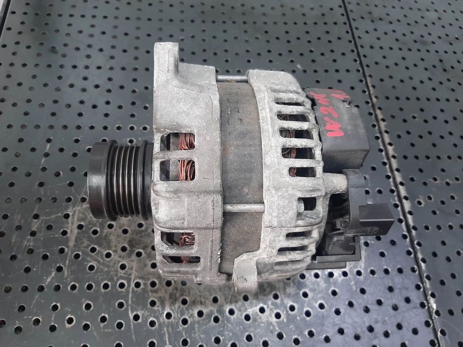 alternator 1.6 t b  270910 mercedes  cla  a-class w176  b-class w246  a0009061903