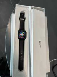 Apple Watch series 3 42 mm GPS + Cellular Отличен