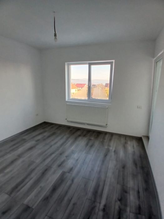 Vand Garsoniera Bloc Nou TG JIU, Proprietar