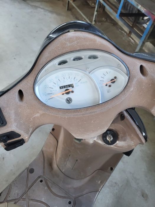 Vand scuter Sanyang de 50cc recent adus din Italia cu acte