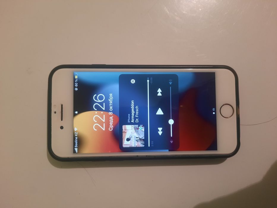 iPhone 7 32gb в хорошем состоянии