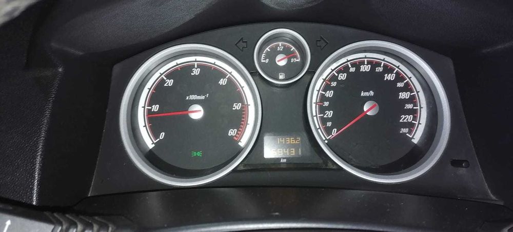 Astra H GTC 1.9 120 cai