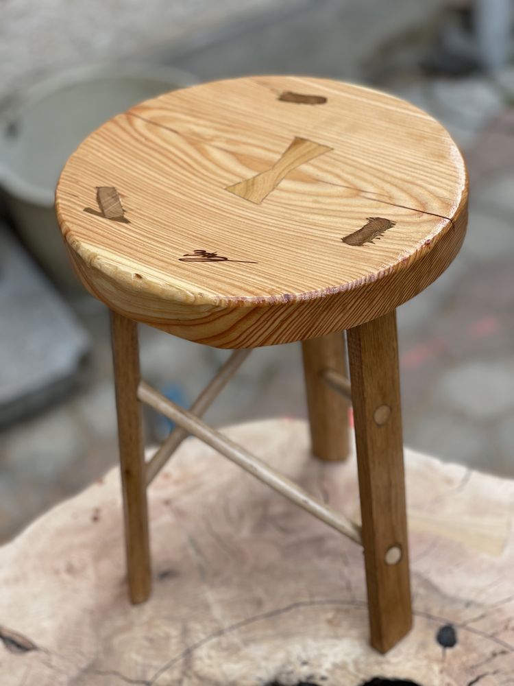 Fac piese din lemn Masiv la comanda Stejar/Molid