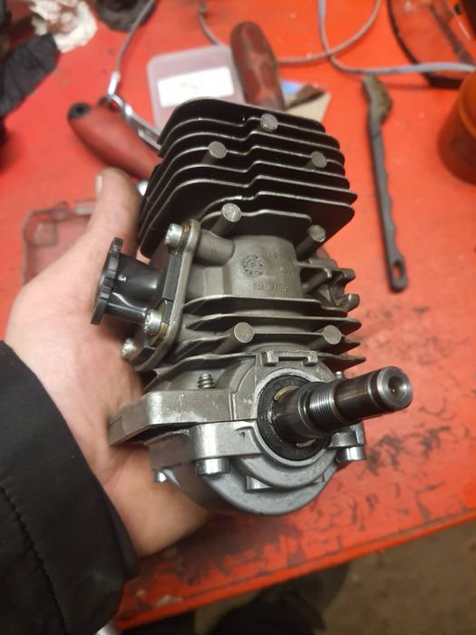 Reparatii drujbe,masini de tuns,motocultoare,scutere,atv