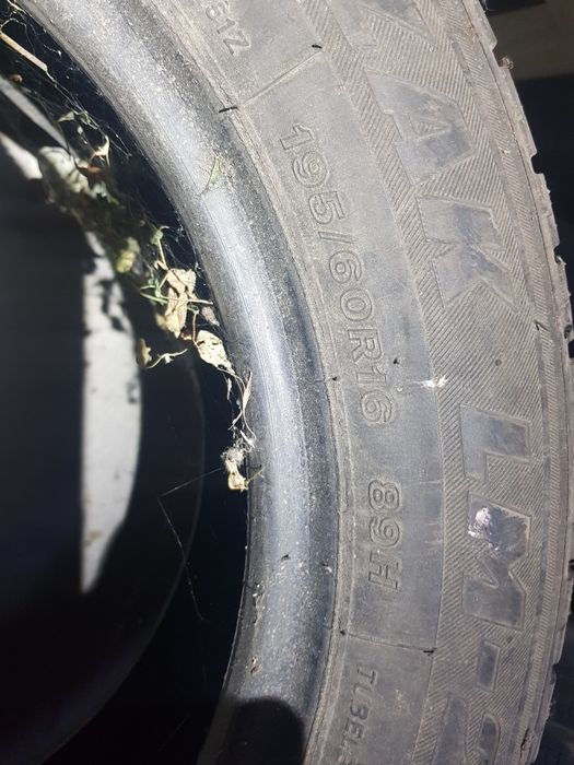 Anvelope Bridgestone Blizzak LM 25T 195/60/16 - M+S iarna.