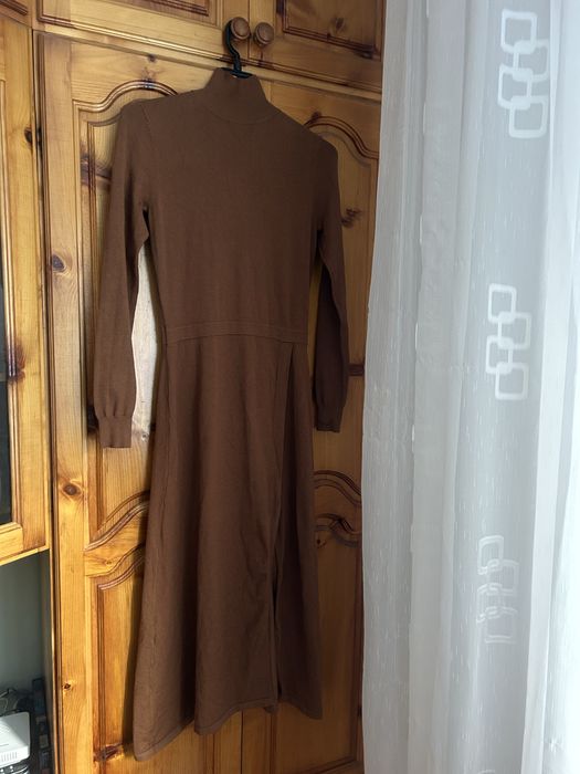 Massimo Dutti camel рокля S размер