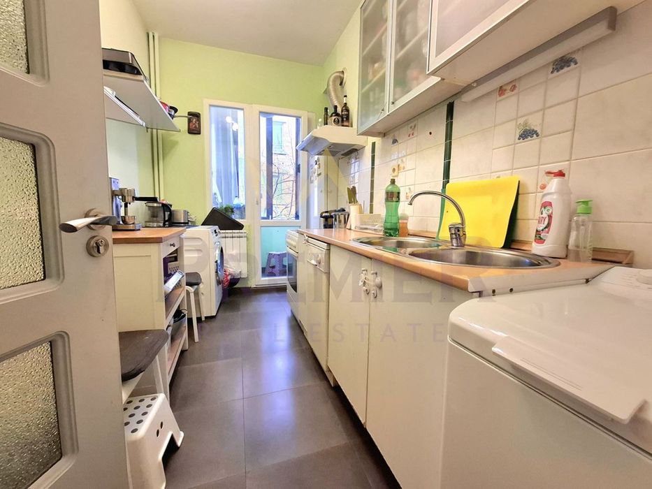 Продава се Двустаен апартамент в София, Оборище - 81 кв.м за 3642 €/кв.м - Снимка #4