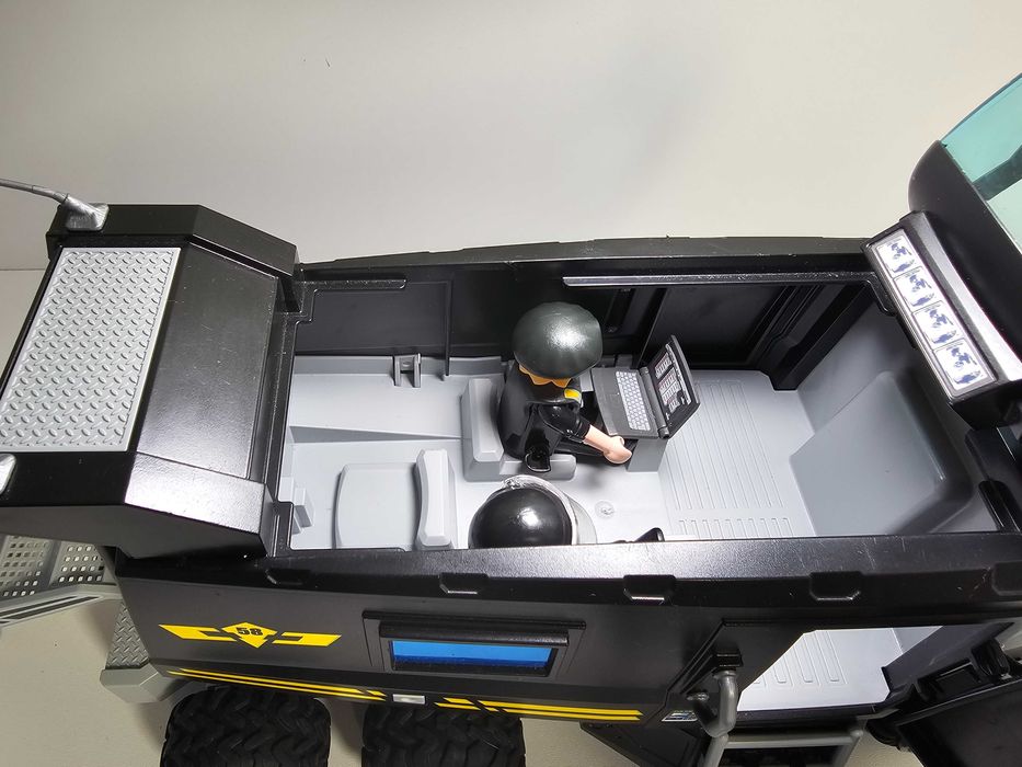 Playmobil - Хеликоптер / бърза помощ , Полицейски камион за спец части