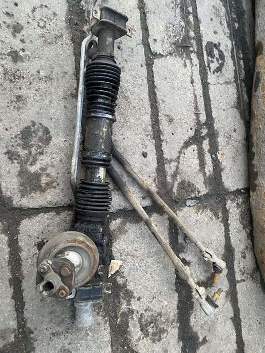 Продам запчасти на опель вектра а 1.6