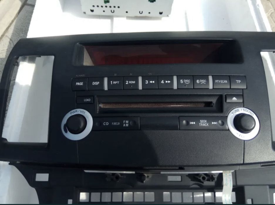 Магнитола на лансер 10