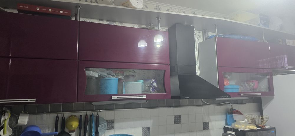 Продается кухонный гарнитур.